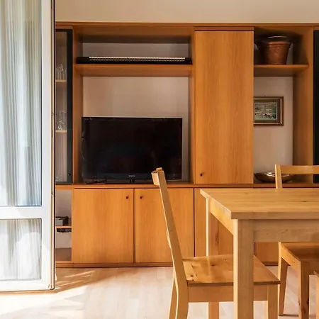 Hintown Como Open Space Holiday home *